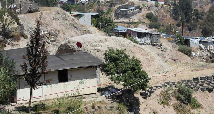 Encuentran cuerpos en un predio abandonado en la colonia Sánchez Taboada