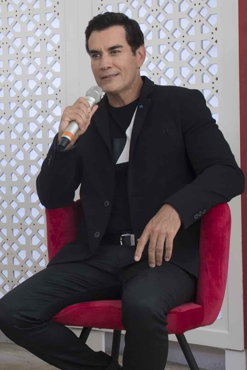 Susana González y David Zepeda protagonizan la nueva telenovela de Nicandro Diaz.