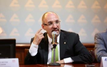 Analiza Canaco Ensenada iniciativa para incrementar el aguinaldo de los trabajadores