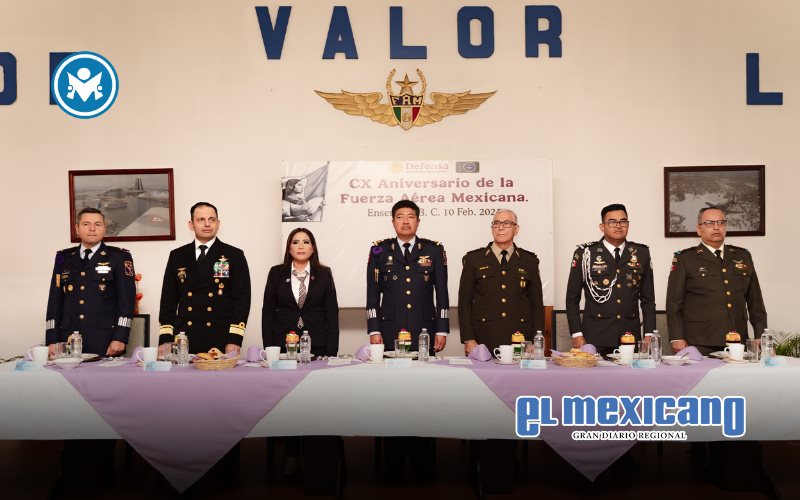 Felicita Claudia Agatón a la Fuerza Aérea Mexicana por su 110 aniversario Felicita Claudia Agatón a la Fuerza Aérea Mexicana por su 110 aniversario