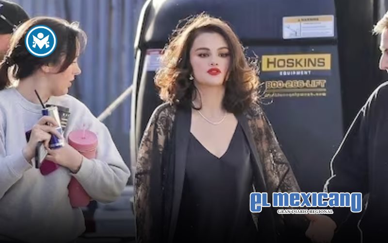 Selena Gomez luce glamurosa lencería negra en el set de su nuevo video musical con Benny Blanco Selena Gomez luce glamurosa lencería negra en el set de su nuevo video musical con Benny Blanco