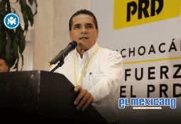 Carlos Escobar toma protesta como nuevo presidente 2025-2027 para la AMID