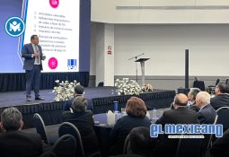 Cantautora Julieta Rose quiere llevar el amor propio a todo México Cantautora Julieta Rose quiere llevar el amor propio a todo México