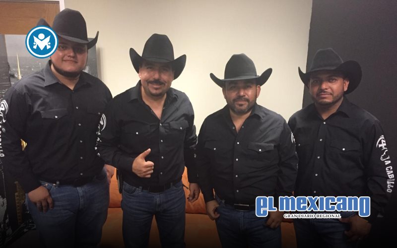 4 de a Caballo abre el corazón y celebra su nueva etapa con la prensa internacional