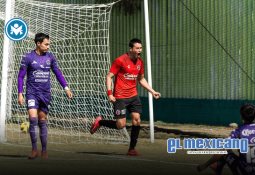 Gerardo Espinoza deja de ser técnico de Chivas