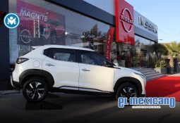 Marina del Pilar Ávila y Zoé Robledo supervisan avances del HGR No. 23 de Ensenada y dan banderazo para la entrega de 31 ambulancias