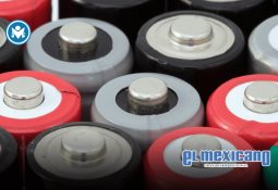 Angelo Becciu, el cardenal condenado por corrupci&oacute;n, desiste de participar en el c&oacute;nclave