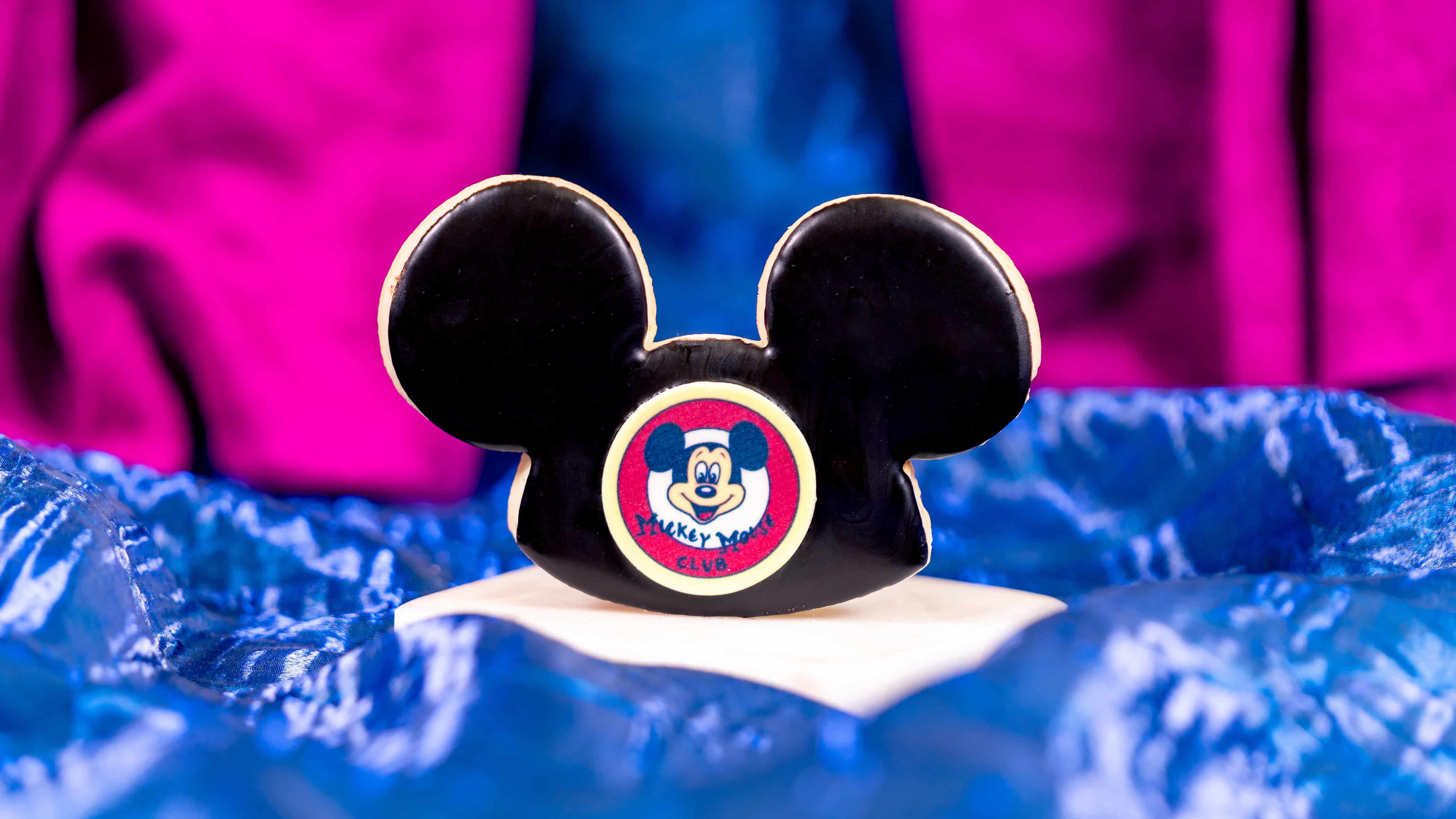 Más de 70 artículos nuevos revelados en la Guía Gastronómica de la Celebración del 70.º Aniversario de Disneyland Resort