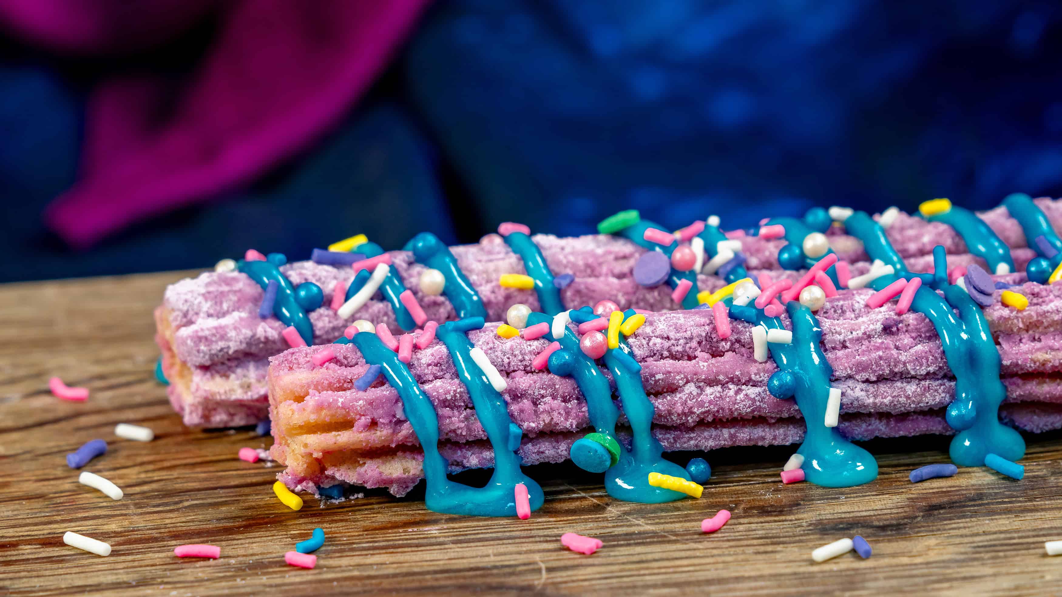 Más de 70 artículos nuevos revelados en la Guía Gastronómica de la Celebración del 70.º Aniversario de Disneyland Resort