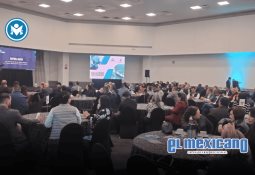 Festeja Claudia Agatón con Amor en Grande a 2 mil 500 mamás ensenadenses