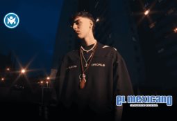 Yadhira Carrillo celebra su cumpleaños entre cámaras y cariño en nueva telenovela de José Alberto Castro Yadhira Carrillo celebra su cumpleaños entre cámaras y cariño en nueva telenovela de José Alberto Castro