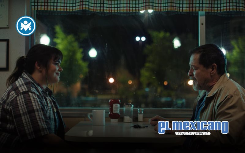 Barbie Ferreira y John Leguizamo se conectan por error y cambian sus vidas en Un mejor papá Barbie Ferreira y John Leguizamo se conectan por error y cambian sus vidas en Un mejor papá