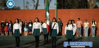Asamblea conmemorativa de Mayo en la Escuela Normal del CUT