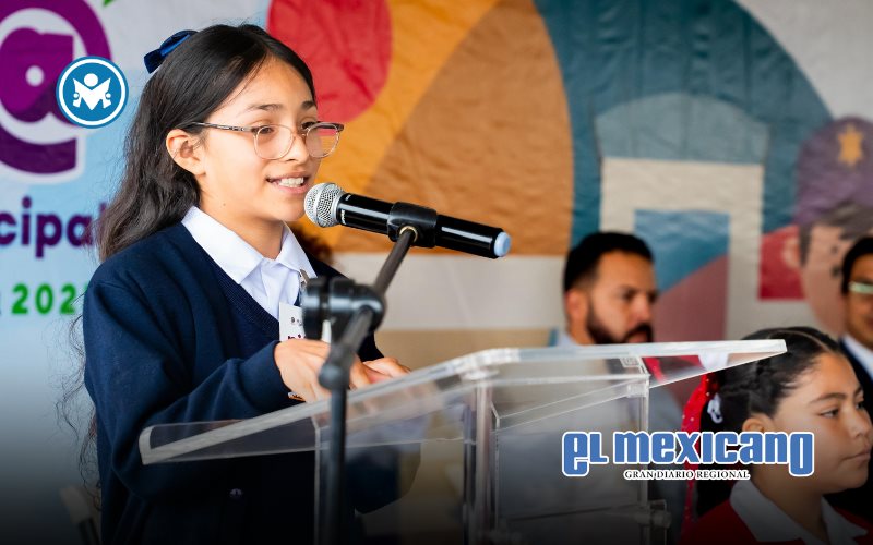 Rinde protesta Aixa Miroslava Ben&iacute;tez L&oacute;pez como ni&ntilde;a presidenta municipal por un d&iacute;a