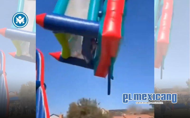 Castillo inflable sale volando de una escuela de Sudáfrica Castillo inflable sale volando de una escuela de Sudáfrica