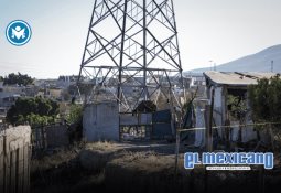 Bomberos controlan incendio en almacén de Grupo Carso en la colonia Imaq