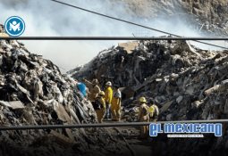 Entrega CEJUM vestidos y trajes para graduaciones a mujeres, sus hijas e hijos