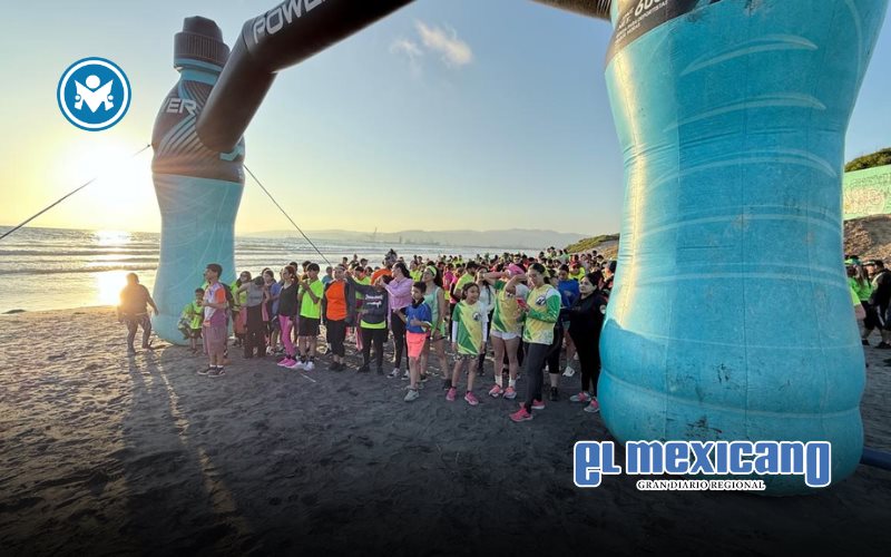 Más de 350 personas participaron en la Caminata Nocturna Vístete de Neón 5K Más de 350 personas participaron en la Caminata Nocturna Vístete de Neón 5K