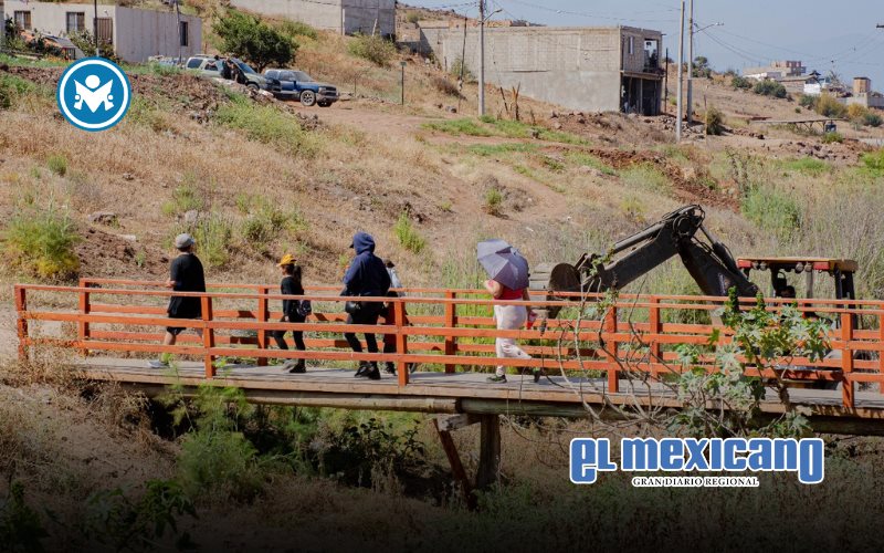 Realiza gobierno de Claudia Agatón limpieza del arroyo en área del Escorpión Realiza gobierno de Claudia Agatón limpieza del arroyo en área del Escorpión