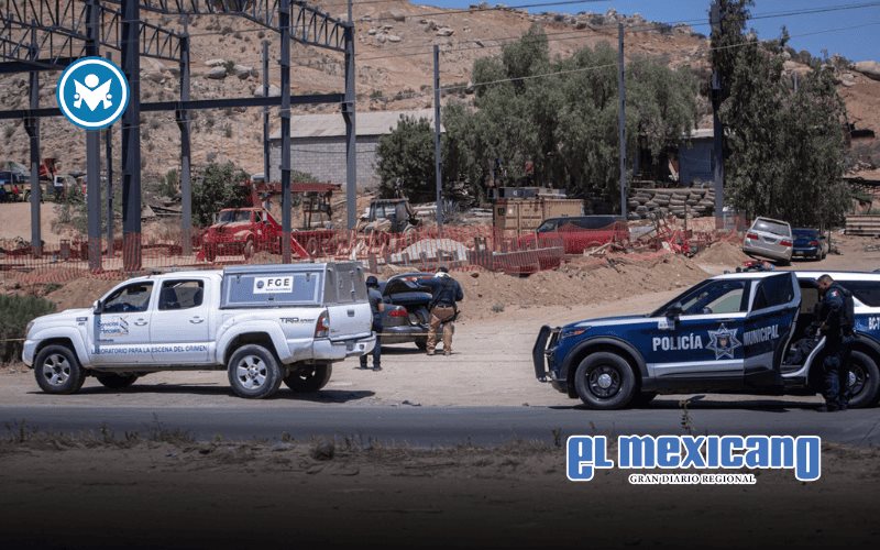 Hallan dos cuerpos en auto robado en la colonia Fideicomiso Hallan dos cuerpos en auto robado en la colonia Fideicomiso
