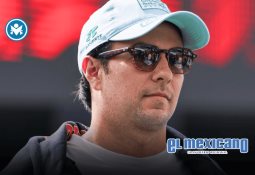 Porrista queda noqueada al ser golpeada por un bate en un partido