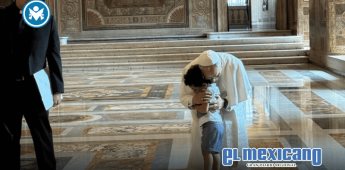 Niño irrumpe audiencia del papa León XIV para darle un abrazo