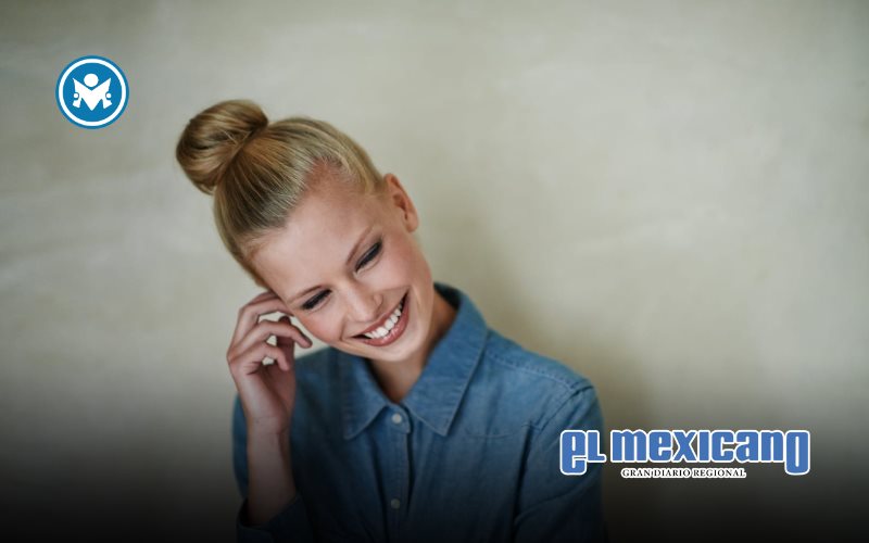 ¿Cómo adaptar un look formal a uno casual sin comprar ropa nueva?