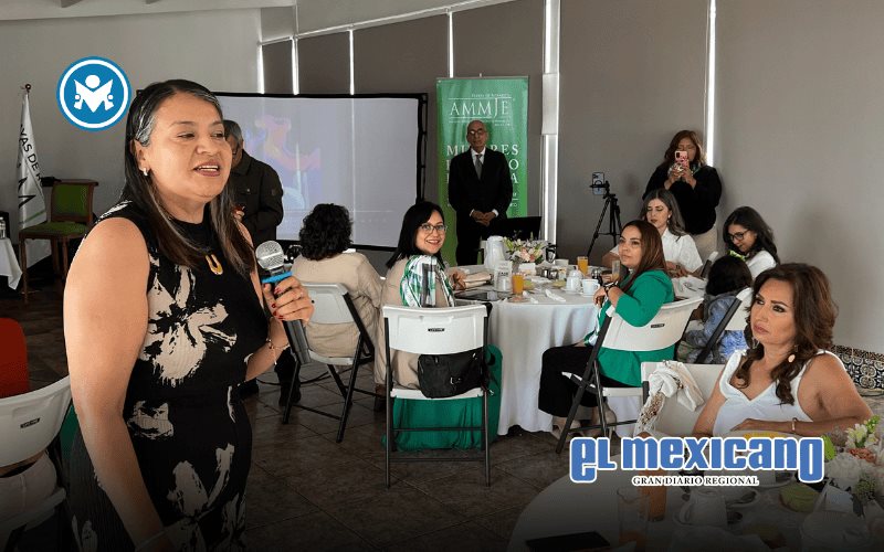 Exponen claves del liderazgo comercial ante empresarias de AMMJE Rosarito