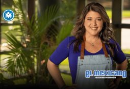 Mujer le da cubetazo a un hombre en Perú tras patear al su perro Mujer le da cubetazo a un hombre en Perú tras patear al su perro