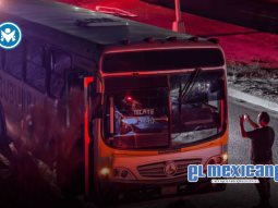 Ataque armado contra camión de pasajeros en carretera Tijuana - Tecate