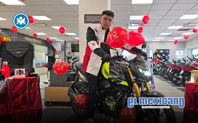 Hero entrega su motocicleta número 100,000 Hero entrega su motocicleta número 100,000