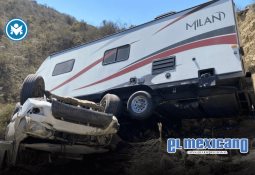 Asesinan a dos jóvenes dentro de Smoke Shop en colonia Ejido Poblado Matamoros