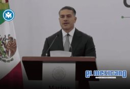 Joven provoca volcadura mientras cantaba a Britney Spears