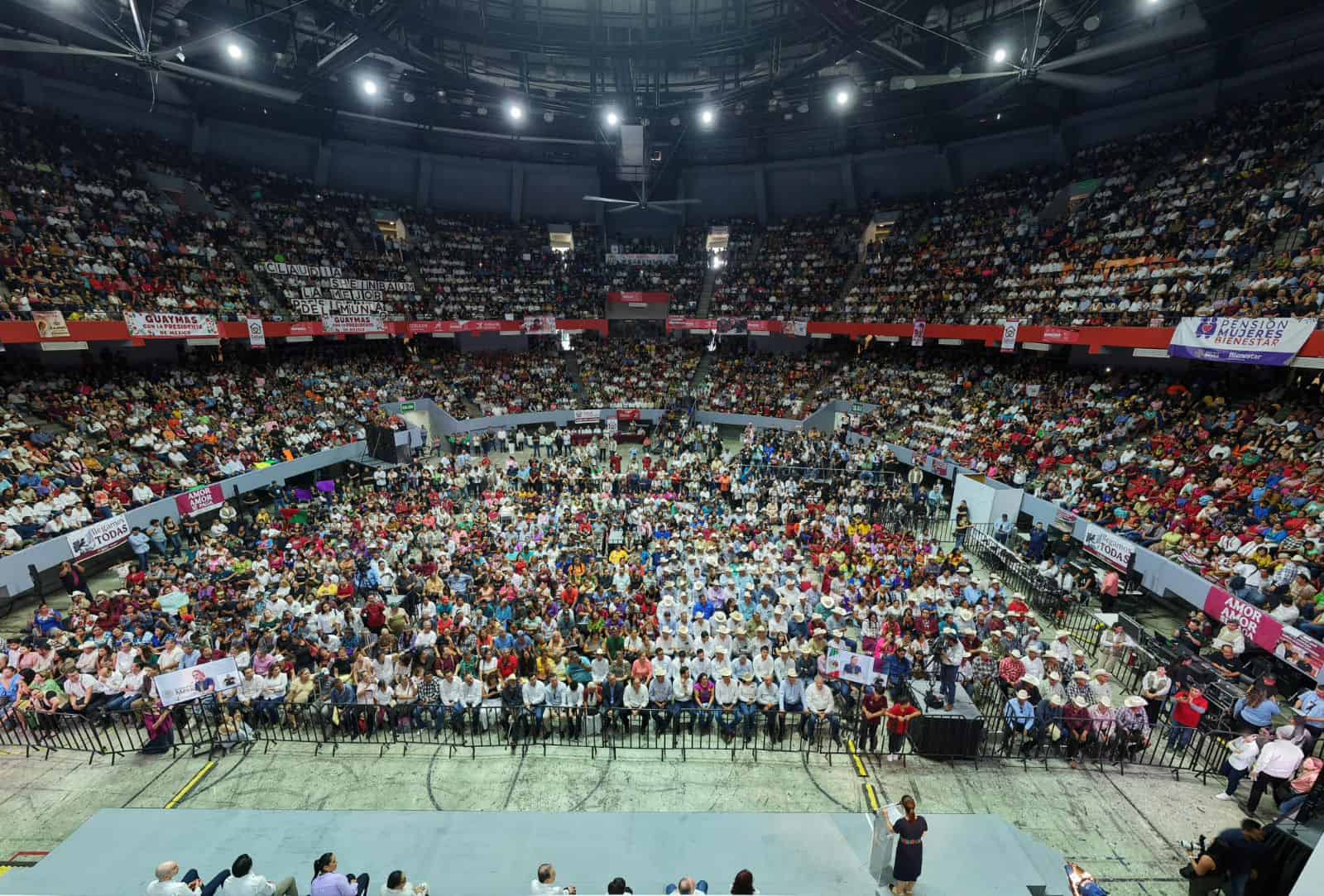 Claudia Sheinbaum reúne a más de 150 mil mexicanos en primer fin de semana de gira nacional Claudia Sheinbaum reúne a más de 150 mil mexicanos en primer fin de semana de gira nacional