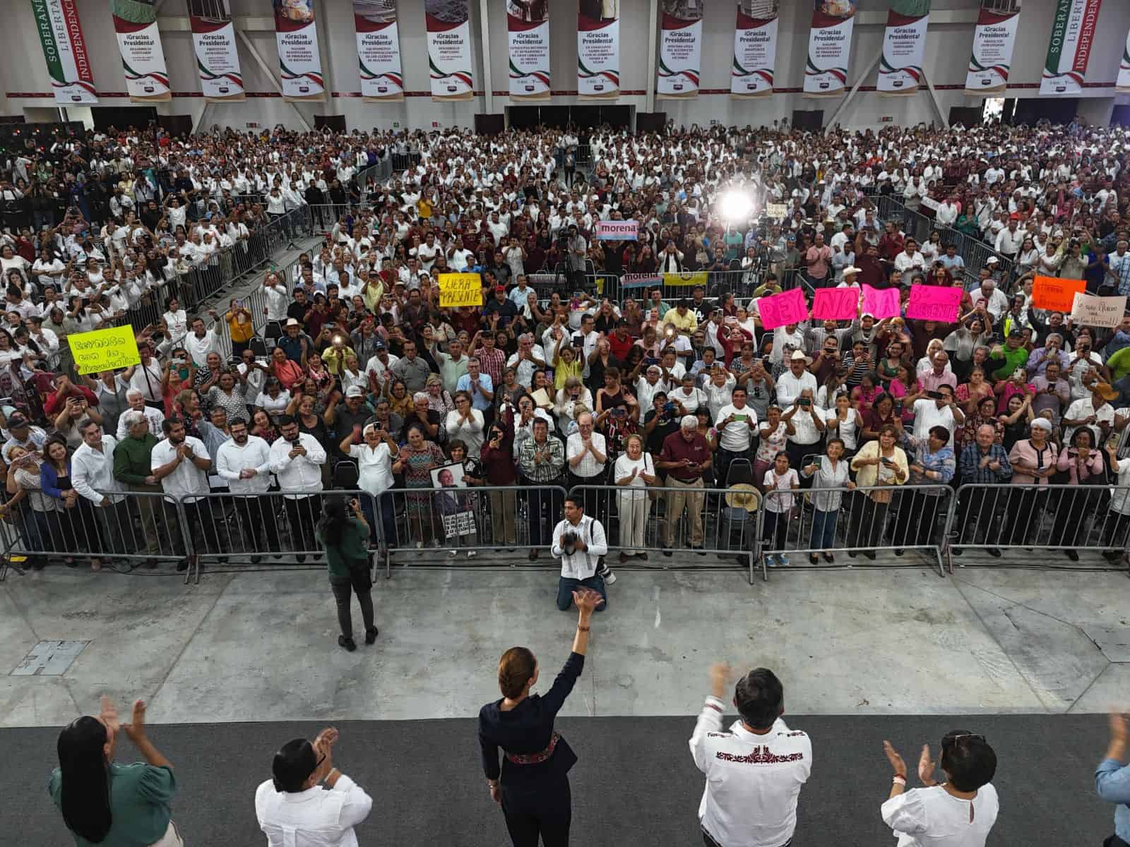 Claudia Sheinbaum reúne a más de 150 mil mexicanos en primer fin de semana de gira nacional Claudia Sheinbaum reúne a más de 150 mil mexicanos en primer fin de semana de gira nacional