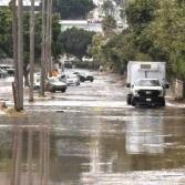 Ruptura de acueducto provoca socavón y deja sin agua a 600 colonias en Tijuana y Rosarito Ruptura de acueducto provoca socavón y deja sin agua a 600 colonias en Tijuana y Rosarito
