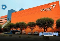 Aumentan a 8 víctimas mortales tras explosión de pipa de gas Aumentan a 8 víctimas mortales tras explosión de pipa de gas