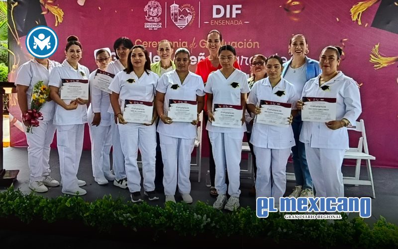 Más de 60 egresan de cursos del DIF Ensenada para impulsar su desarrollo y economía familiar