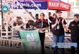 Claudia Agatón rinde homenaje a los Niños Héroes de Chapultepec Claudia Agatón rinde homenaje a los Niños Héroes de Chapultepec