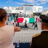 Marina del Pilar encabeza desfile con motivo al 215 aniversario de la independencia
