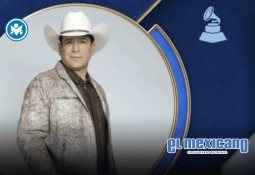 Adrián Uribe regresa con "Piensa Rápido", el nuevo game show de TelevisaUnivision Adrián Uribe regresa con "Piensa Rápido", el nuevo game show de TelevisaUnivision