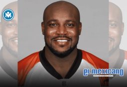 Lewis Hamilton se ausenta de test de F1 por su perro Roscoe Lewis Hamilton se ausenta de test de F1 por su perro Roscoe