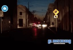 La maestra Delfina apenas de panzaso