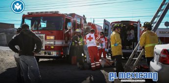 Hombre sufre descarga eléctrica mientras trabajaba en el techo de una plaza en Colas del Matamoros Hombre sufre descarga eléctrica mientras trabajaba en el techo de una plaza en Colas del Matamoros