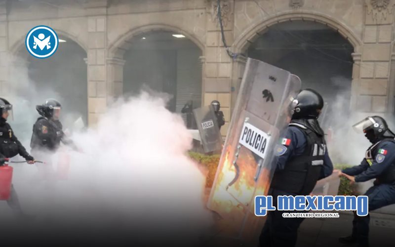 Marcha del 2 de octubre deja 94 policías heridos en CDMX