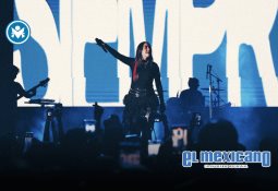 Yami Safdie deslumbró en un Gran Rex sold out con una noche de pura emoción y conexión