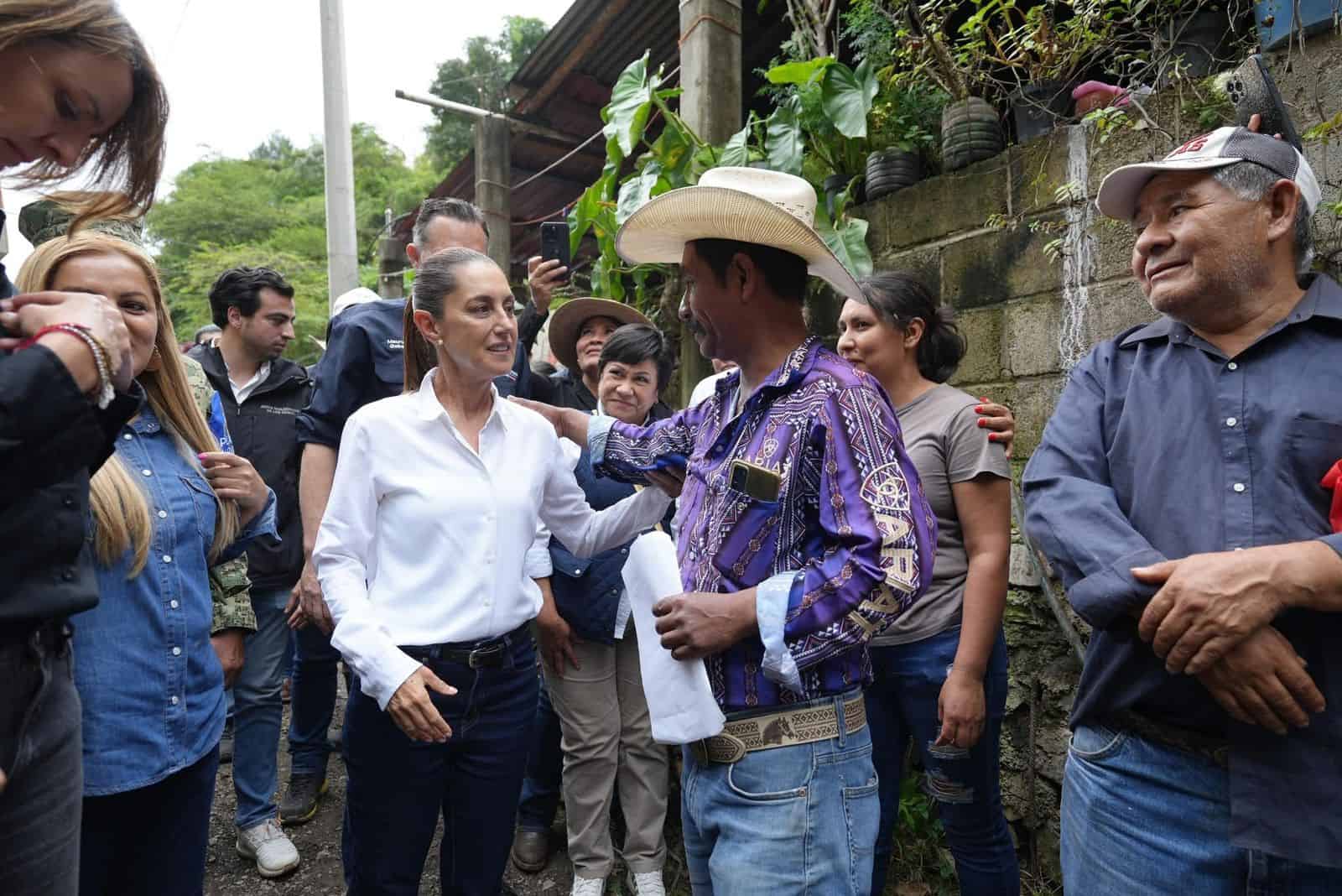 Claudia Sheinbaum busca atender a familias afectadas por las lluvias Claudia Sheinbaum busca atender a familias afectadas por las lluvias