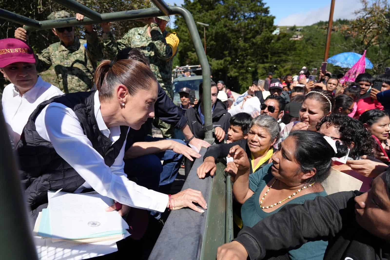 Claudia Sheinbaum busca atender a familias afectadas por las lluvias Claudia Sheinbaum busca atender a familias afectadas por las lluvias