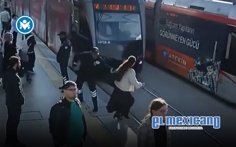 Guardia salva a mujer segundos antes de ser atropellada por un tranvía en Turquía Guardia salva a mujer segundos antes de ser atropellada por un tranvía en Turquía