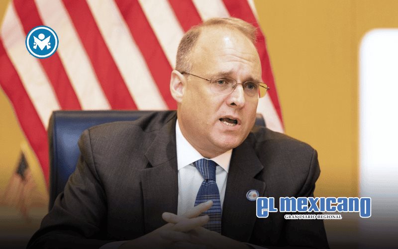 Exfuncionario de EU acusa a Maduro de financiar la campaña de Petro Exfuncionario de EU acusa a Maduro de financiar la campaña de Petro